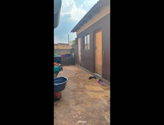 3 BEDROOM HOUSE FOR SALE IN ZONKIZIZWE